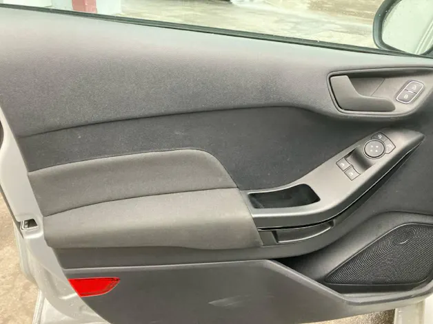 Ford Fiesta 1.0 EcoB 100 Cool & Connect