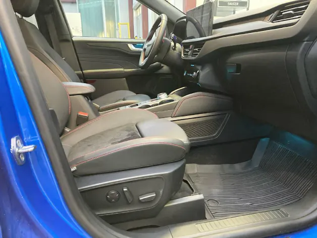 Ford Kuga 2.5 Hybrid ST-Line X 4x4