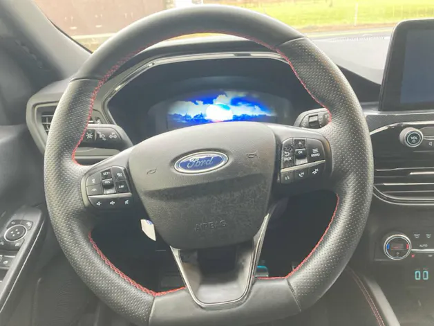 Ford Kuga 2.5 Hybrid ST-Line X 4x4