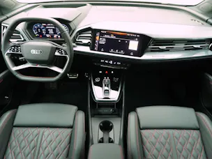 Audi Q4 e-tron Sportback 55 S line quattro