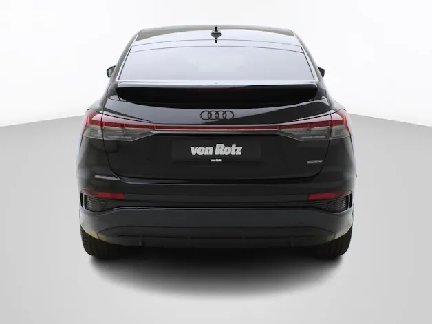 Audi Q4 e-tron Sportback 55 S line quattro