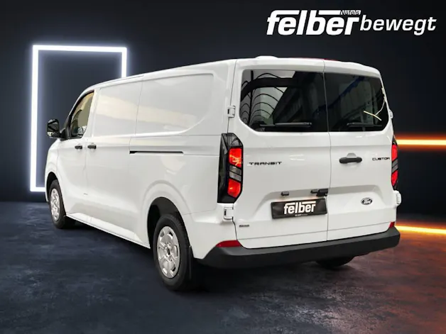 Ford Transit C Van 320 L2 2.5 Duratec 233 Trend PHEV