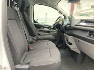 Ford Transit C Van 320 L2 2.5 Duratec 233 Trend PHEV