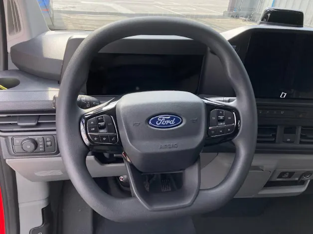 Ford Transit C Van 320 L1 2.5 Duratec 233 Trend PHEV