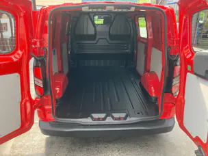 Ford Transit C Van 320 L1 2.5 Duratec 233 Trend PHEV