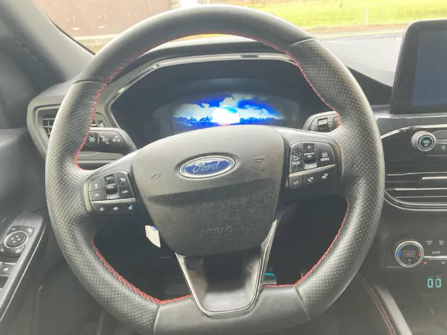 Ford Kuga 2.5 Hybrid ST-Line X 4x4