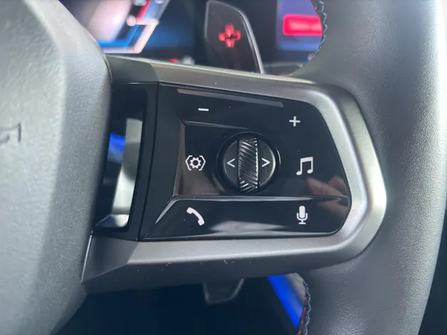 BMW X3 M50i
