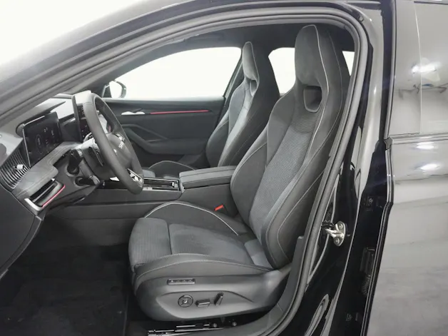 Škoda Superb 2.0 TDI Sportline 4x4 DSG