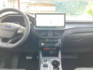 Ford Kuga 2.5 Hybrid ST-Line X 4x4 - Black Edition