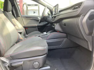 Ford Kuga 2.5 Hybrid ST-Line X 4x4 - Black Edition