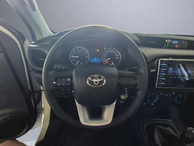 Toyota Hilux Single Cab.-Pick-up 2.4 D-4D 150 Comfort