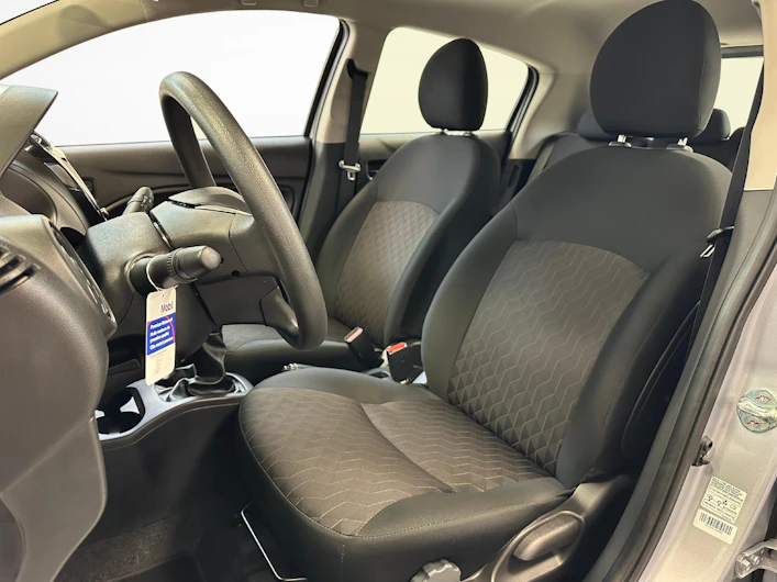 image du véhicule MITSUBISHI SPACE STAR