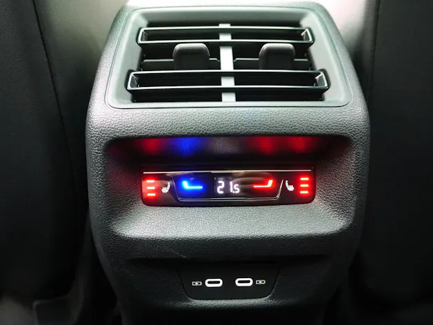 VW Tayron 2.0 TSI DSG R-Line Black Style 4Motion