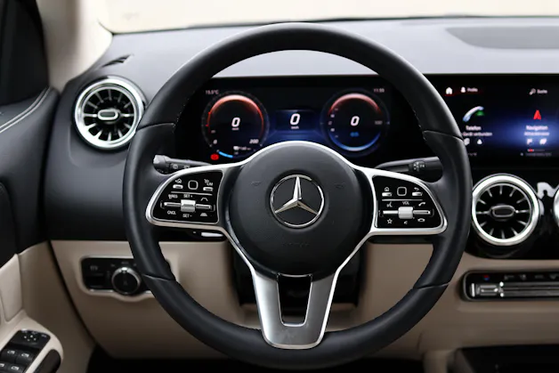 Mercedes-Benz EQA 250