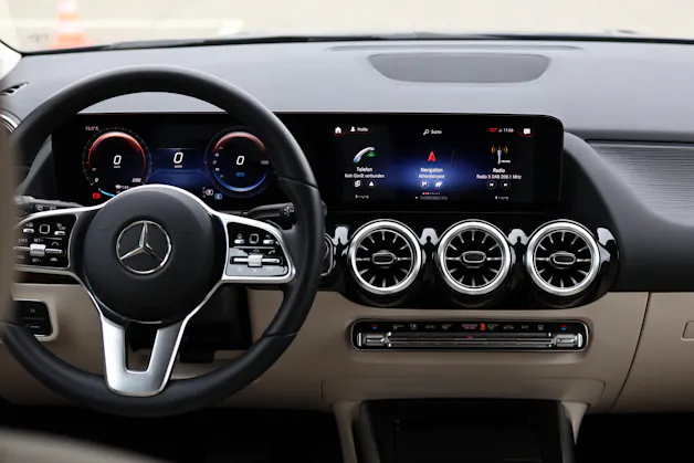 Mercedes-Benz EQA 250