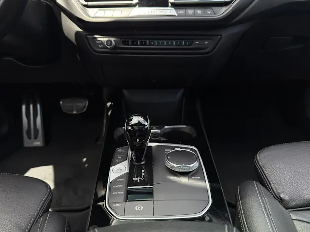 BMW 120d xDrive SAG