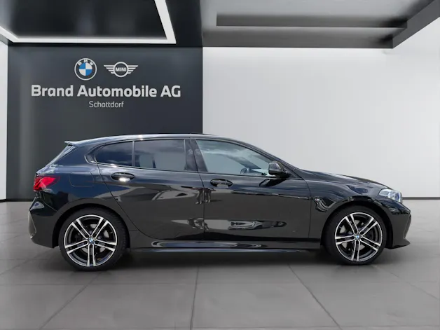 BMW 120d xDrive SAG