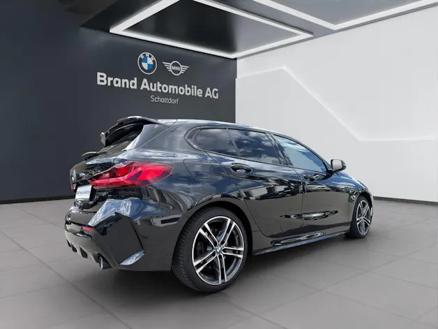 BMW 120d xDrive SAG