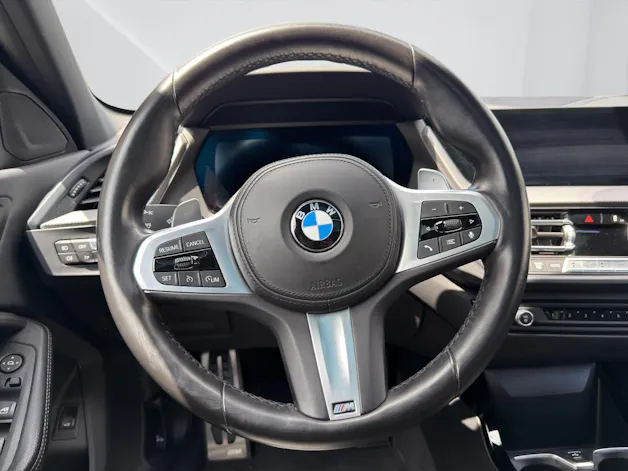 BMW 120d xDrive SAG