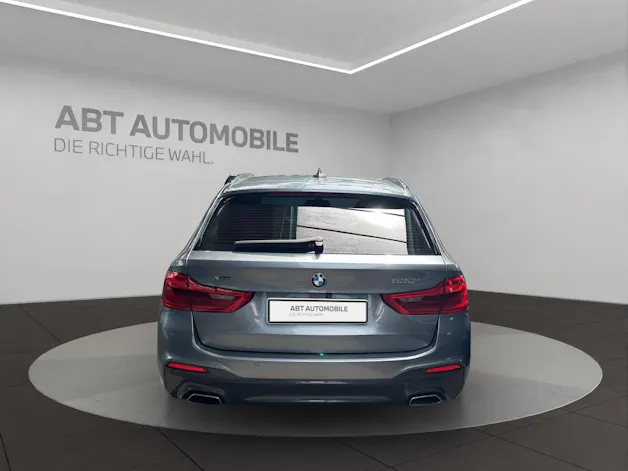 BMW 530i xDrive SAG Touring