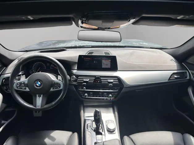BMW 530i xDrive SAG Touring