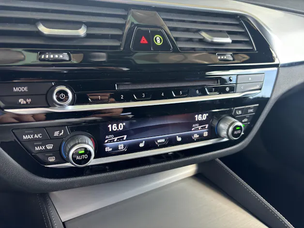 BMW 530i xDrive SAG Touring