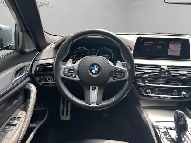BMW 530i xDrive SAG Touring
