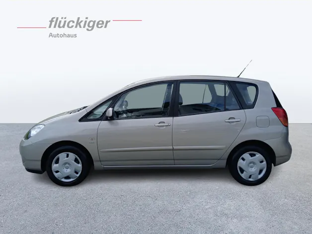 Toyota Corolla Verso 1.6 VVT-i Linea Terra Family