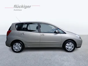 Toyota Corolla Verso 1.6 VVT-i Linea Terra Family