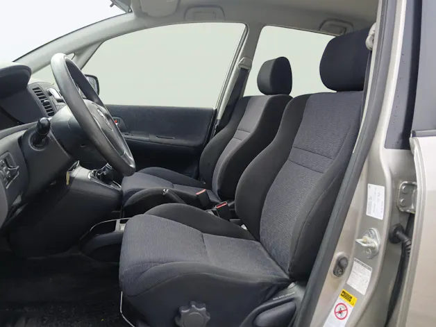 Toyota Corolla Verso 1.6 VVT-i Linea Terra Family