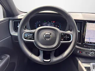 Volvo XC60 2.0 B5 MH Plus Dark AWD