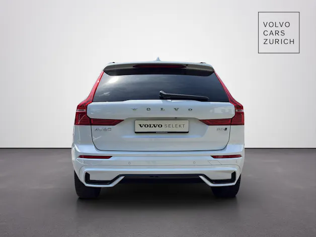 Volvo XC60 2.0 B5 MH Plus Dark AWD