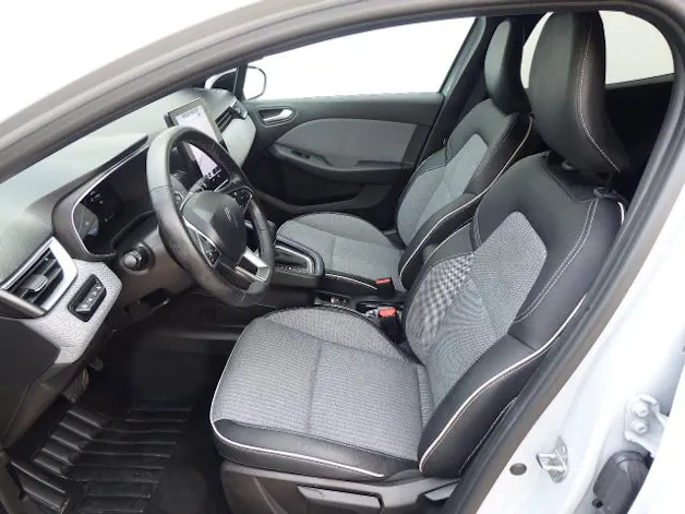 Renault Clio 1.0 TCe techno CVT