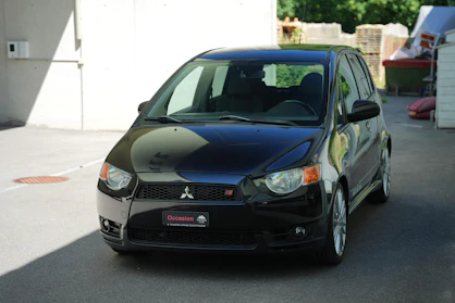 MITSUBISHI COLT 2