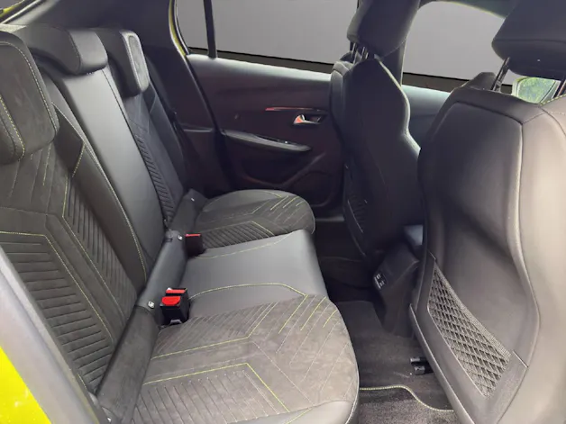 Peugeot 208 1.2 Hybrid 145 GT