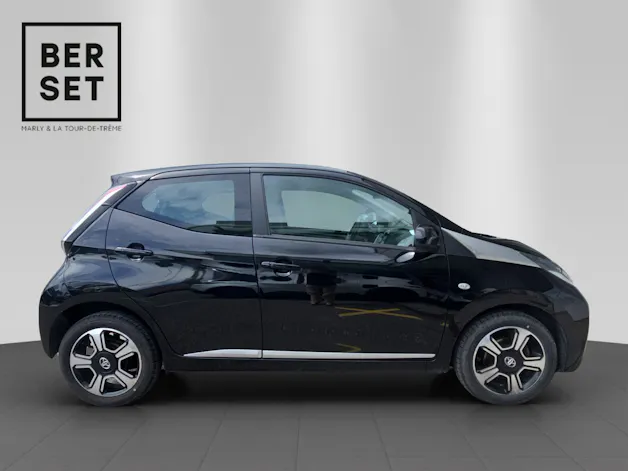 Toyota Aygo 1.2 VVT-i x-clusiv