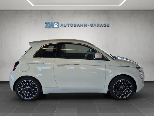 Fiat 500 La Prima