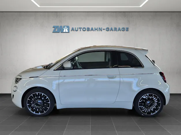 Fiat 500 La Prima