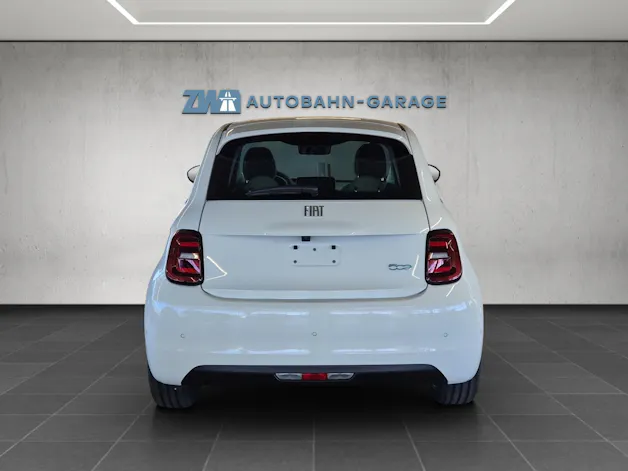 Fiat 500 La Prima