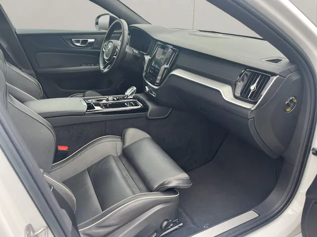 Volvo V60 2.0 T6 TE Ultimate Dark eAWD