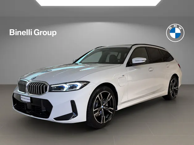 BMW 330e xDrive M-SportPaket
