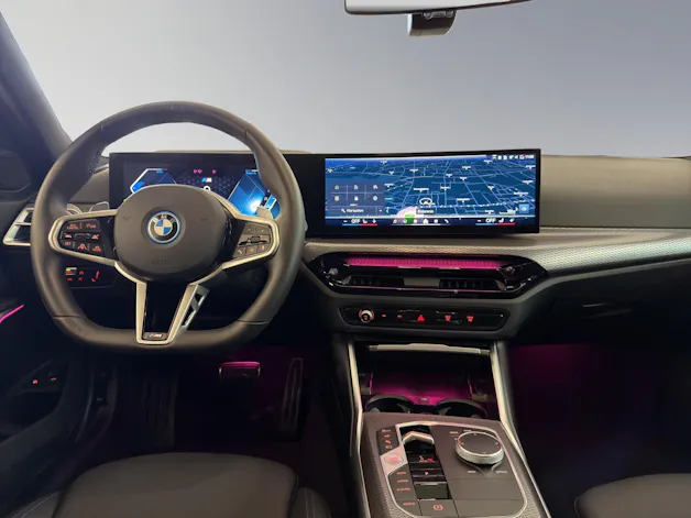 BMW 330e xDrive M-SportPaket