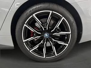 BMW i4 M50