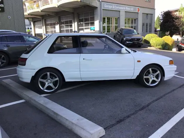 Mazda 323 GT-X Turbo 4x4