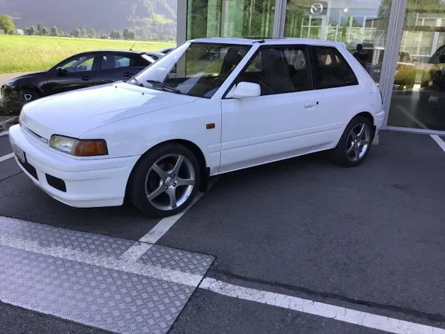 Mazda 323 GT-X Turbo 4x4