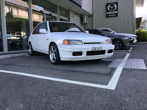 Mazda 323 GT-X Turbo 4x4