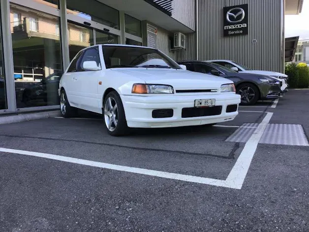 Mazda 323 GT-X Turbo 4x4