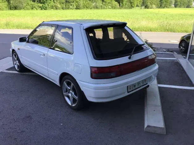 Mazda 323 GT-X Turbo 4x4