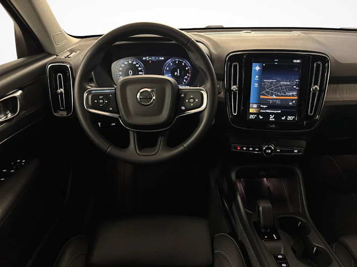 Fahrzeugbild VOLVO XC40