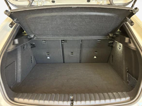 https://vehicle.imgix.net/4339948/3dbbff02-44ca-4516-b7a4-bc00a463ed21.jpg
